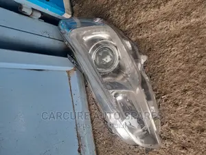 Subaru Levorg Non Xenon Headlight