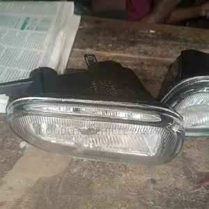 Foglamp Fog Lamp Nissan B15 Saloon/Fog Light/Foglight