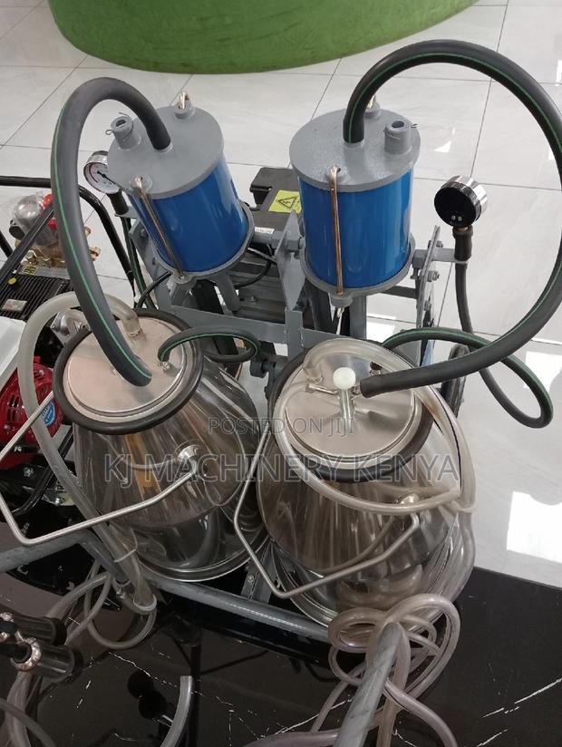 Double Bucket (Burrell) Milking Machine -Milano Italia