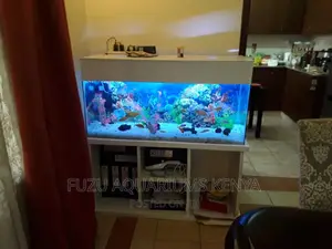 Aquarium - With Deco Fish
