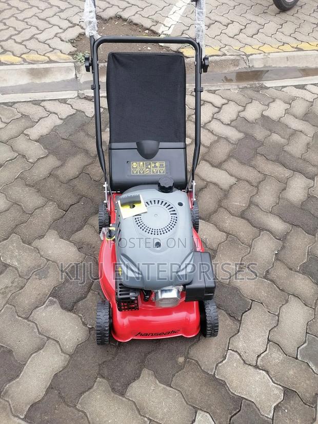 Lawn Mower - thumbnail 4