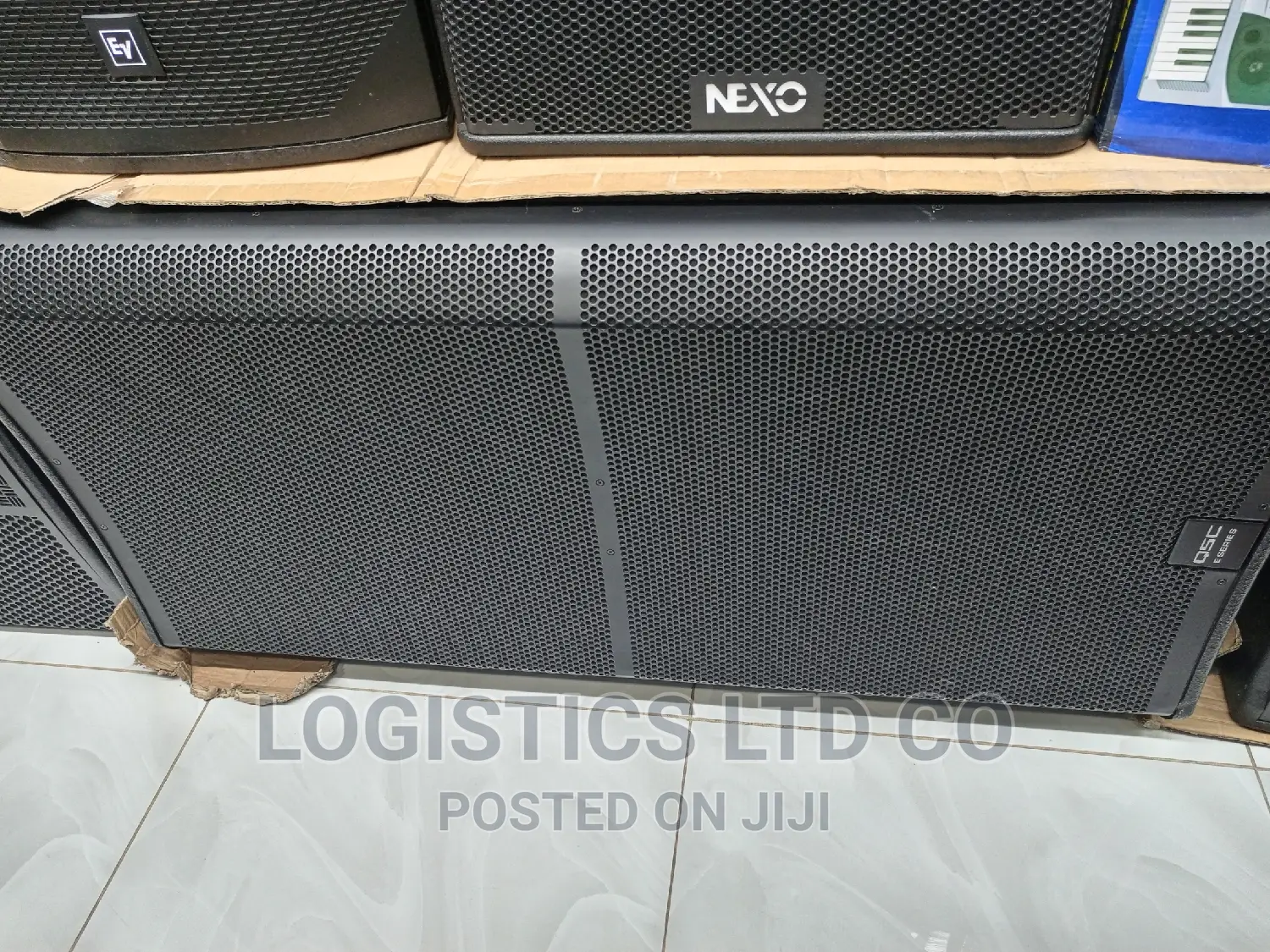 QSC E218sw
Dual 18-Inch Passive Subwoofer