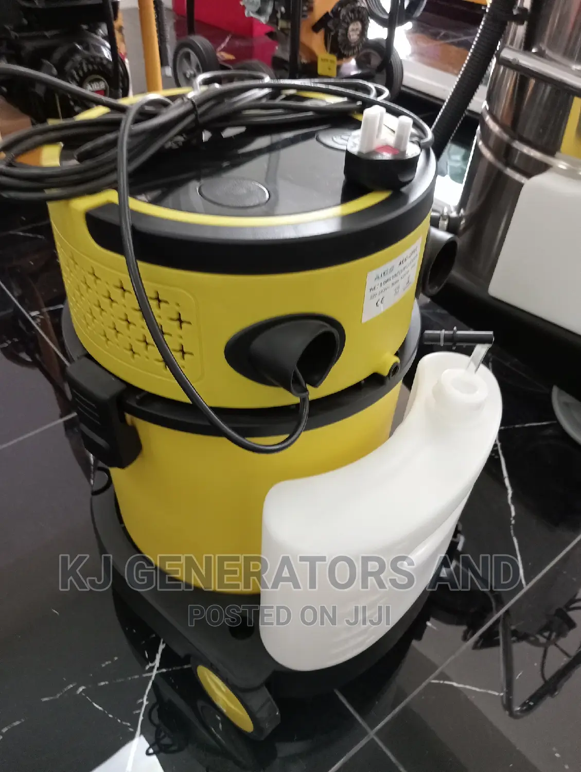 20litres Wet and Dry Carpet Cleaner -AICO