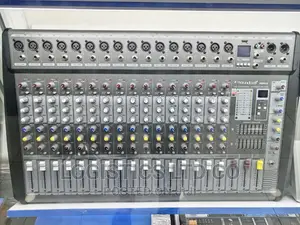 Soundcraft Signature PMR16 Channel Mixer