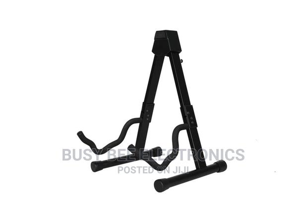 Guitar Stand - main view