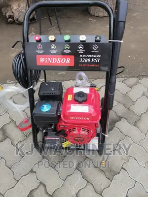 Petrol Powered Carwashing Machine-3200psi-Windsor.