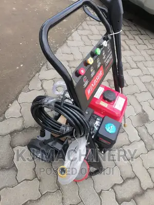 Petrol Powered Carwashing Machine-3200psi-Windsor.
