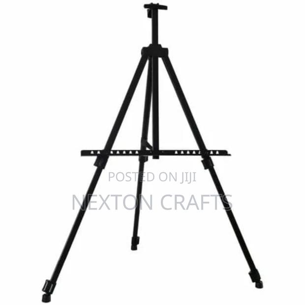 Metallic Easel Stand - thumbnail 3