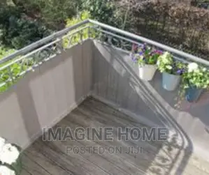 Balcony Dust and Privacy Shield