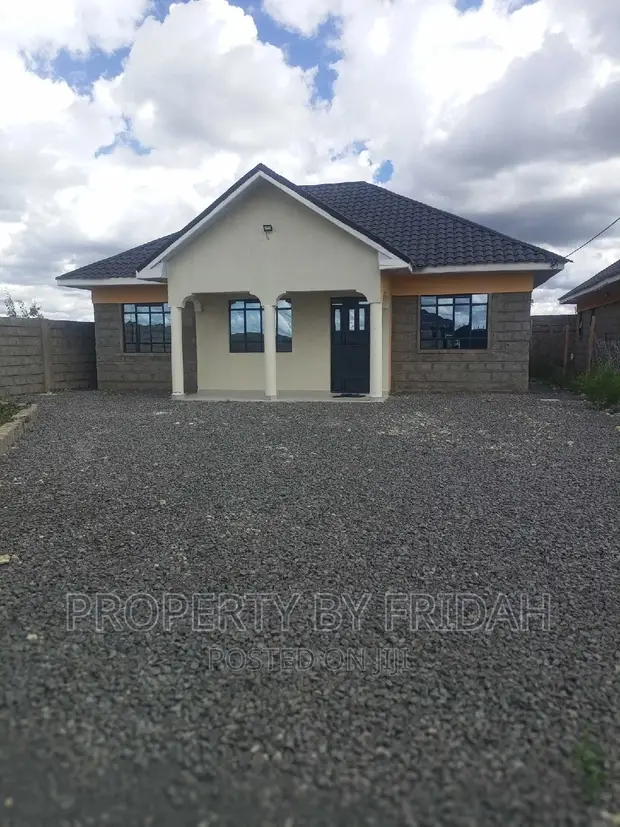 3bdrm Bungalow in Kitengela for sale