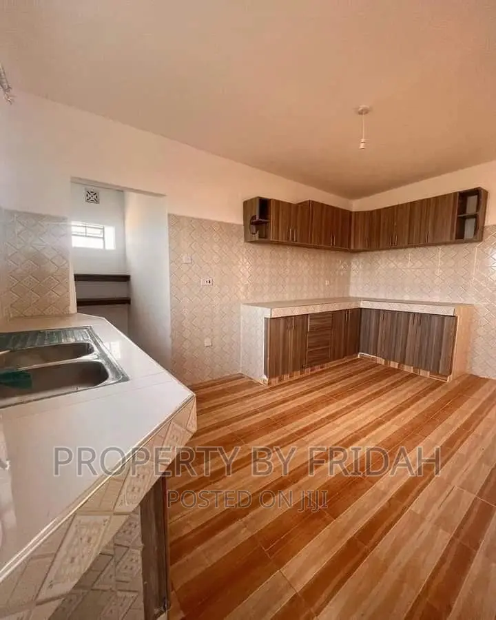 3bdrm Bungalow in Kitengela for sale