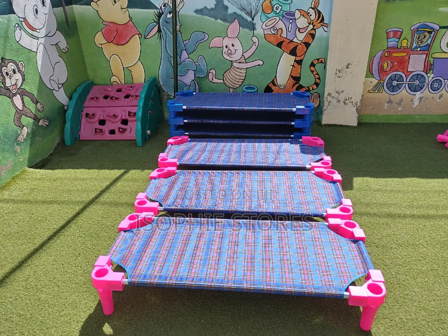 Daycare Stackable Beds