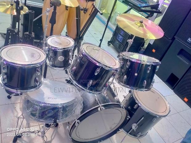 Black Tama 7 Pc Drumset - main view