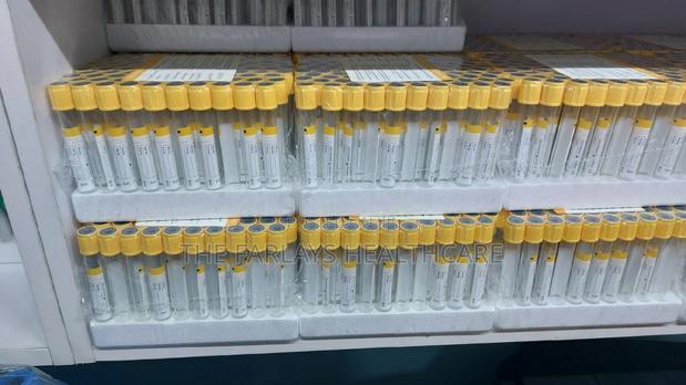 Vacutainers / Yellow Tops.