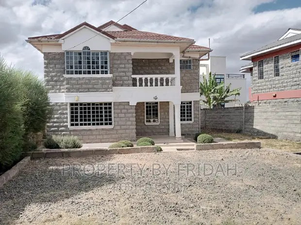 4bdrm Mansion in Kitengela for sale