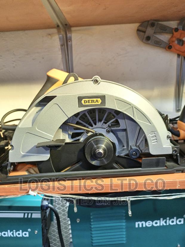DERA Circular Saw 2200w - thumbnail 2