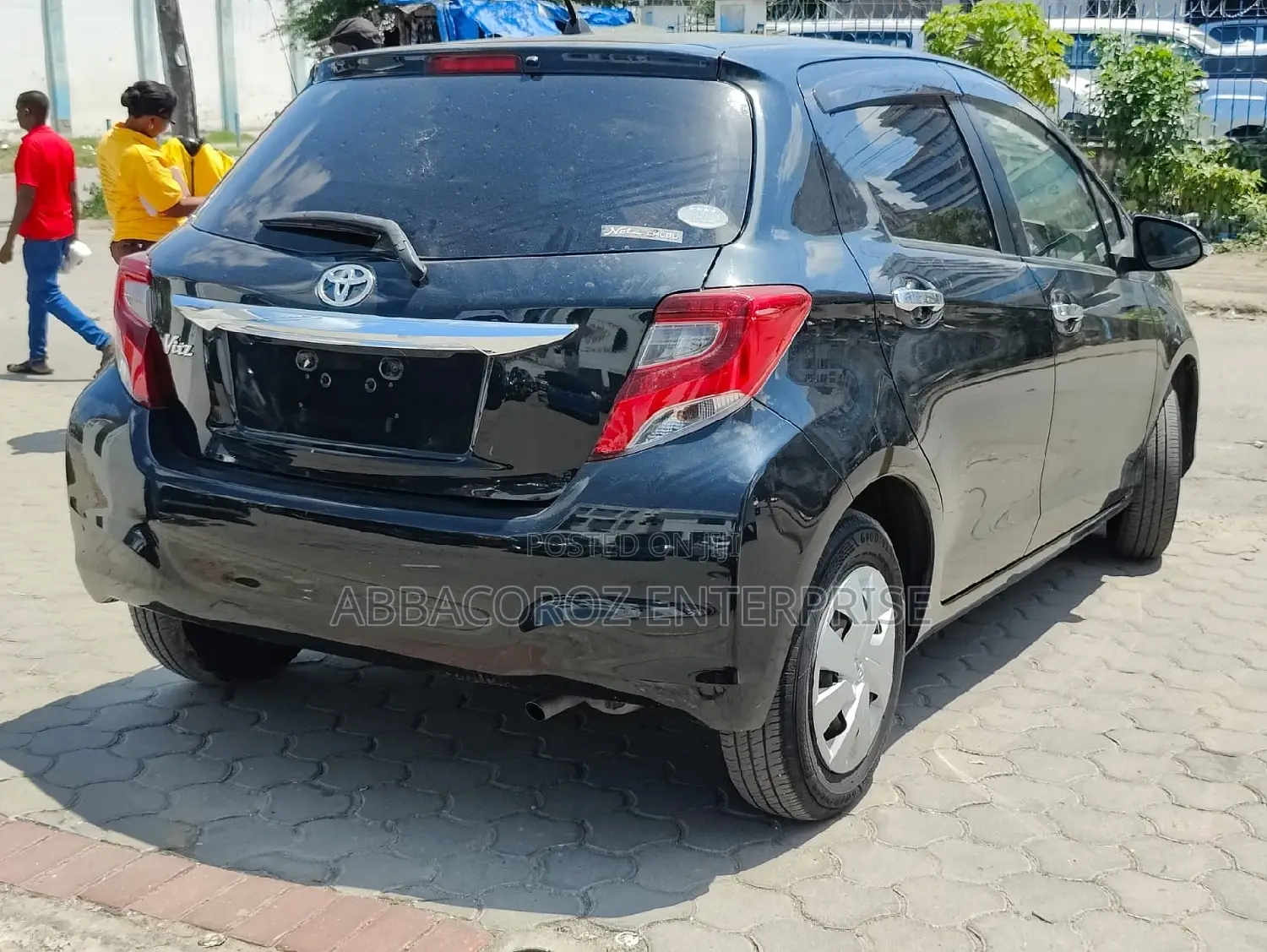 Toyota Vitz 2016 Black