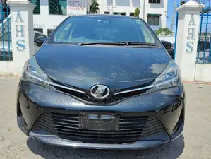 Toyota Vitz 2016 Black