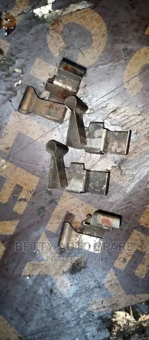 Toyota Hiace Caliper Metals
