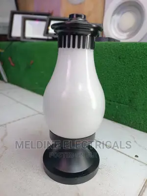 Tronics Gate Light