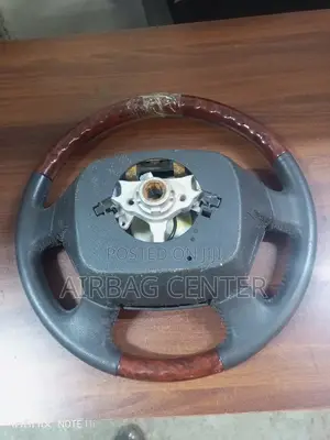 Toyota Alphard Steering Airbags