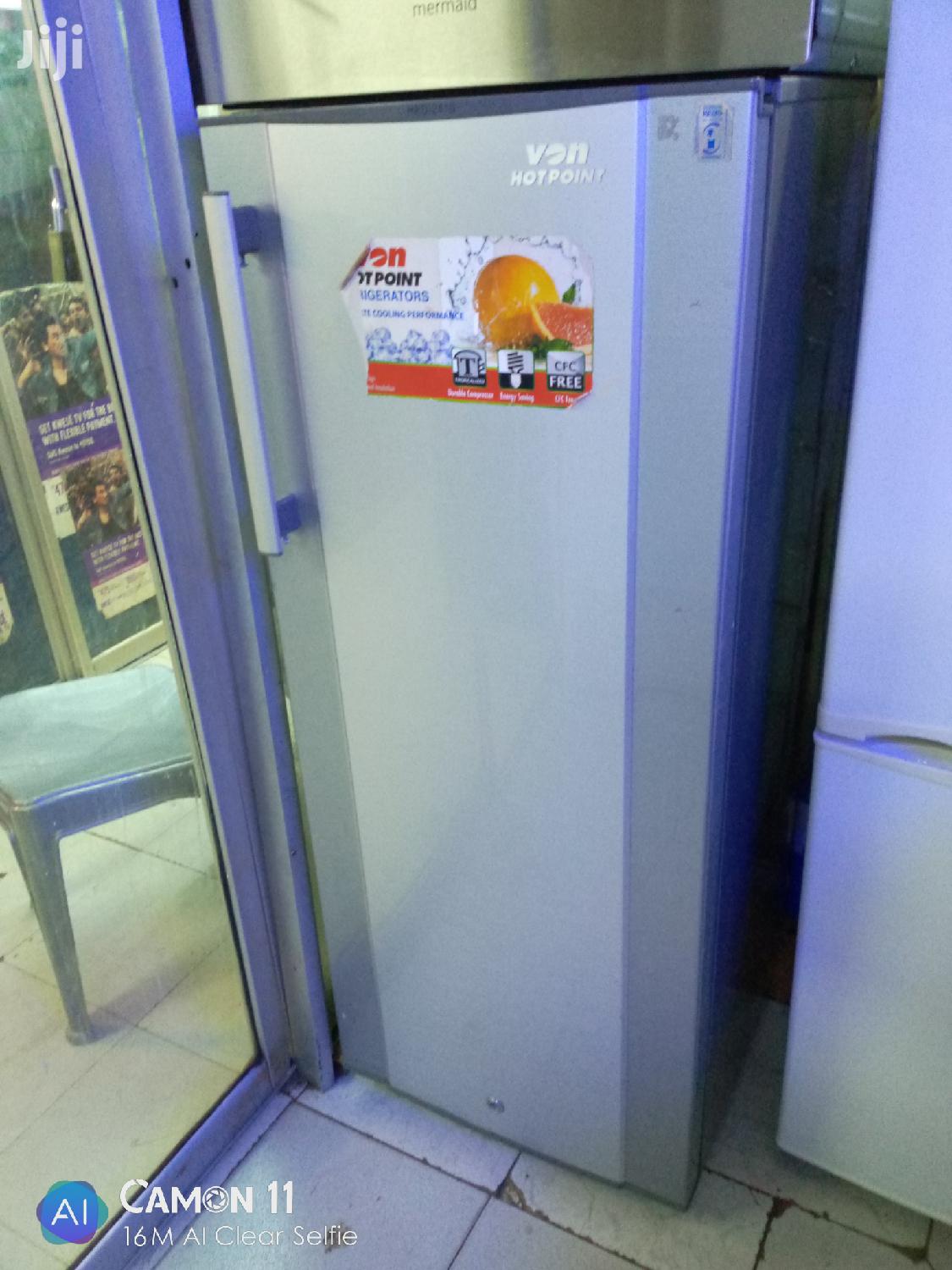Von Hot Point Single Door Fridge