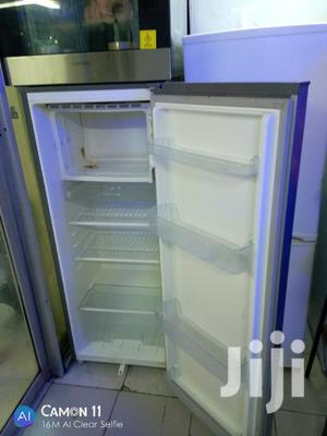 Von Hot Point Single Door Fridge