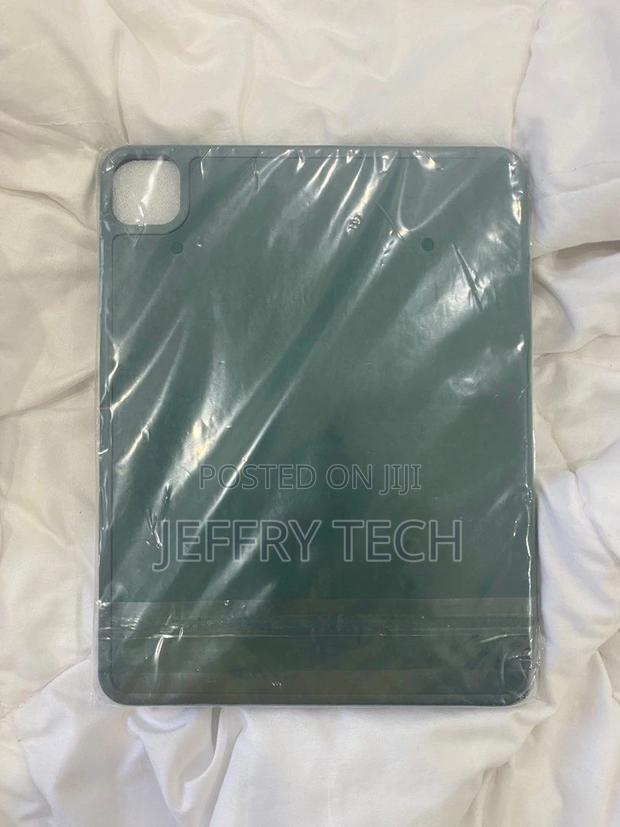 iPad Pro 3 Fold Soft Case With Pencil Holder Silicone Smart - thumbnail 3