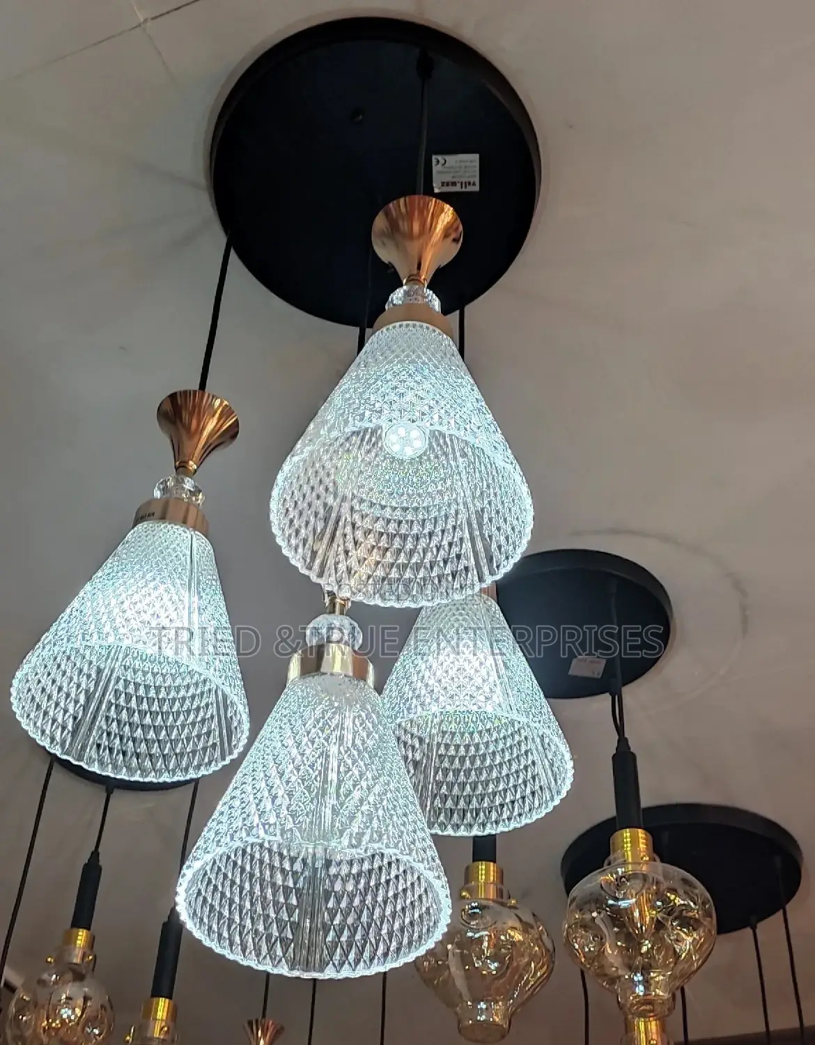 Chandaliers