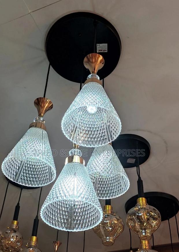 Chandaliers - thumbnail 2