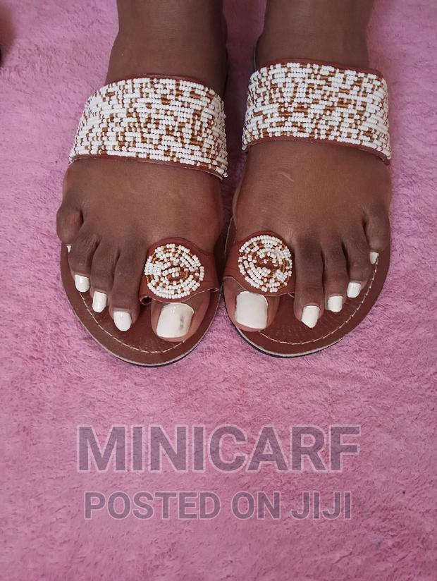 Maasai Leather Sandals on Offer - thumbnail 10