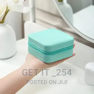 Mini Portable Square Jewellery Organizer