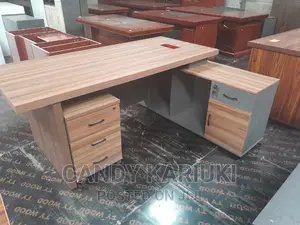 Modern 1.6m Executive Office Desk