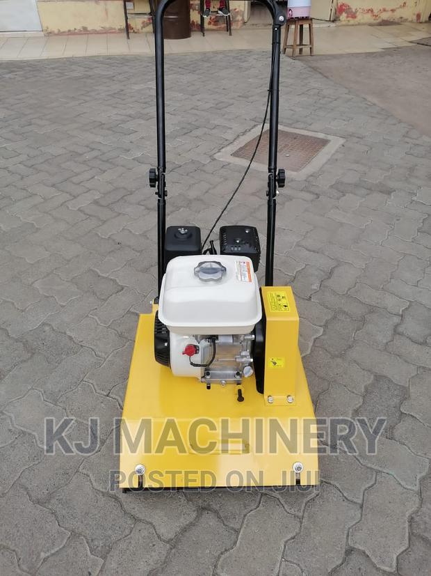 Hisaki Plate Compactor-Honda Engine-5.5hp-90kg-25kn Force - thumbnail 4