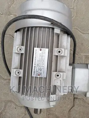 3-Phase Asynchronous Motor-5.4hp2890 RPM