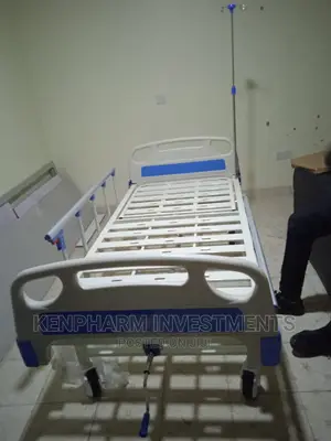 Single Crank Hospital Bed With Matress