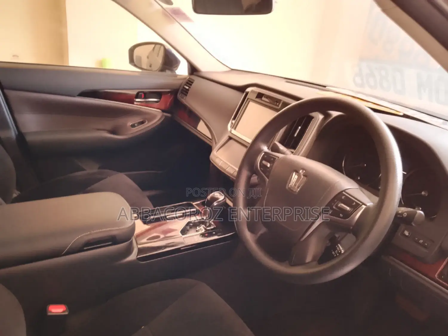 Toyota Crown 2016 Blue