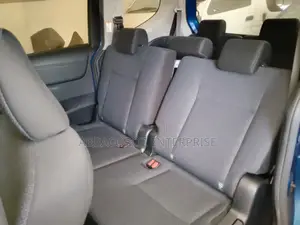 Toyota Sienta 2016 Blue