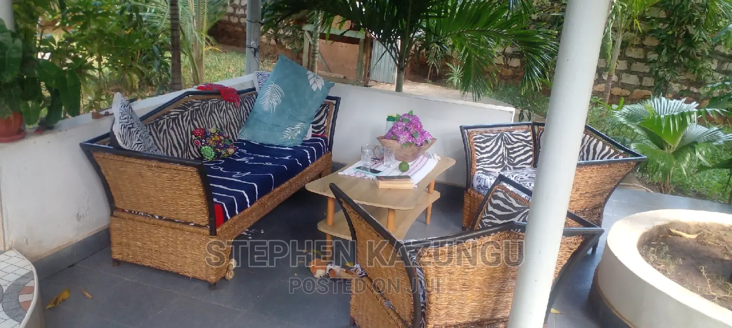 Furnished 2bdrm Bungalow in White House Villa for rent
