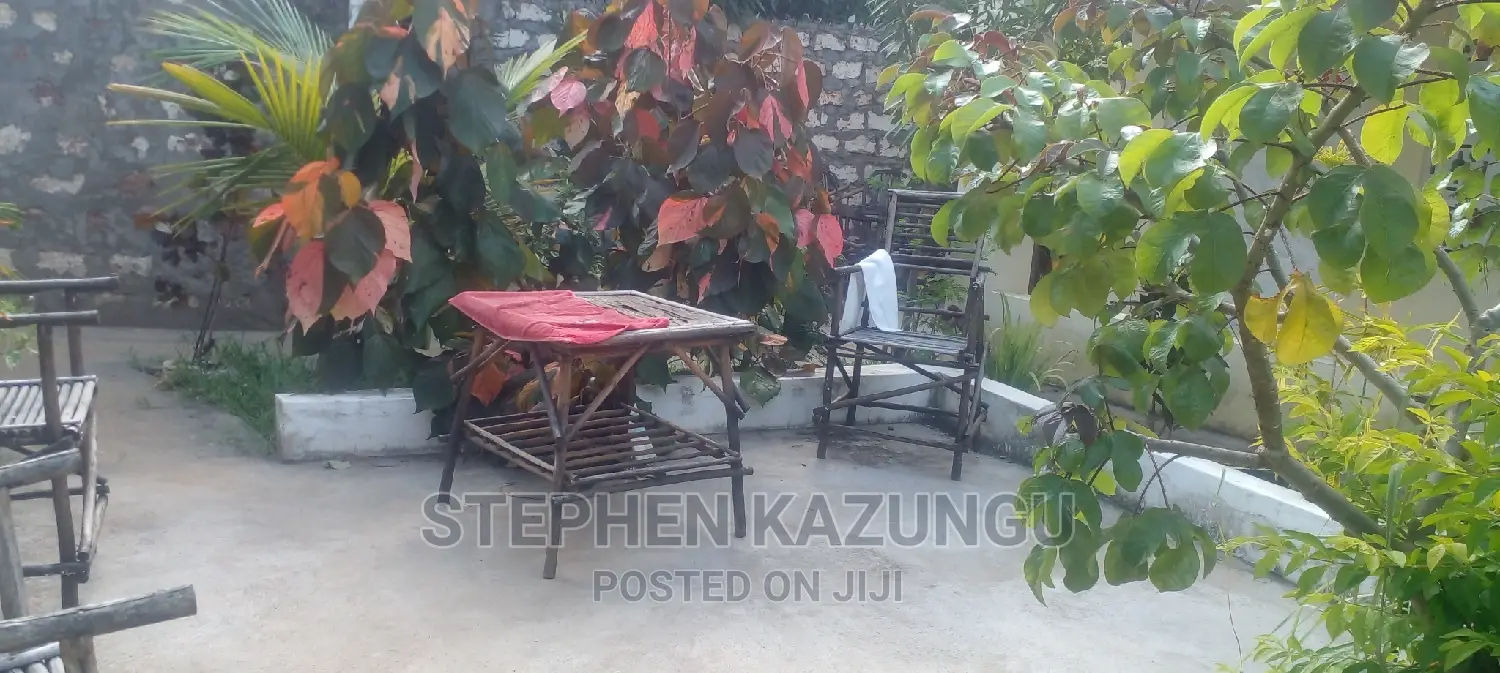 Furnished 2bdrm Bungalow in White House Villa for rent