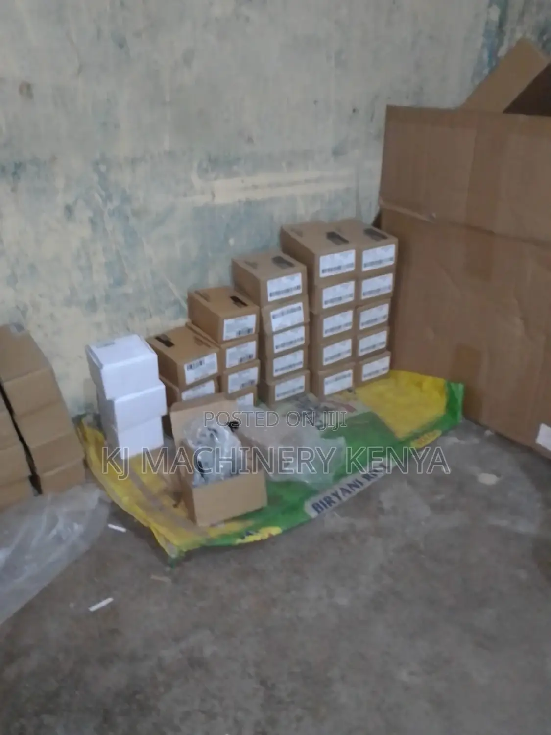 Three Phase AVR