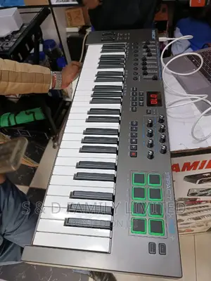 Nektar Impact LX49 Midi Keyboard
