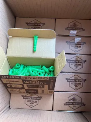 Self Tapping Wallplug Screws