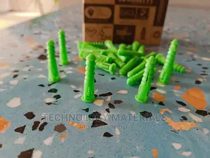 Wallplug (Green)