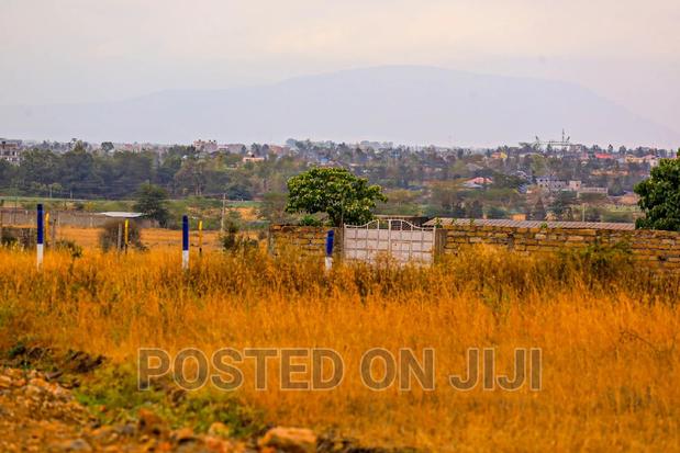Buy and Build Kamulu Plots. ^ EM - main view