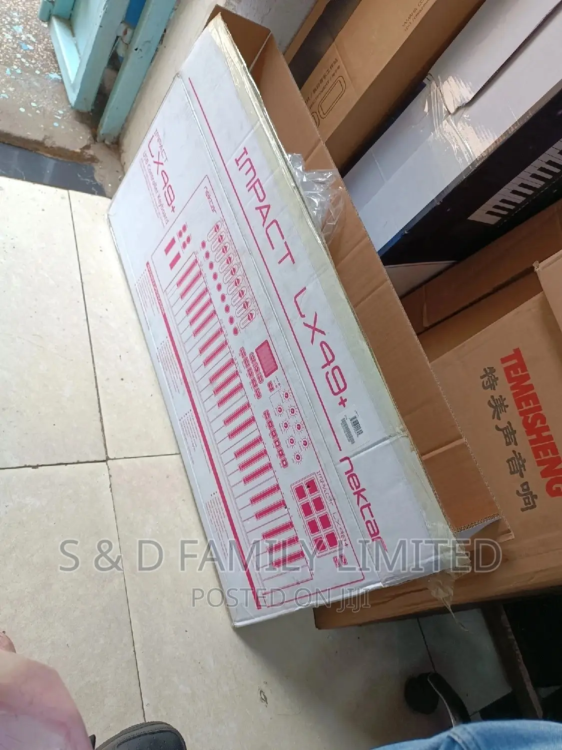 Nektar Impact LX49 Midi Keyboard