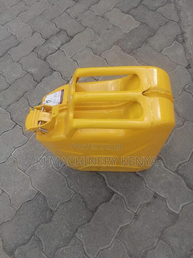 Fuel Can-Capacity 20litres-Quality Product - thumbnail 3