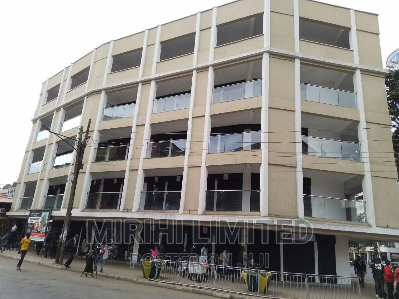 Business Spacious Shops