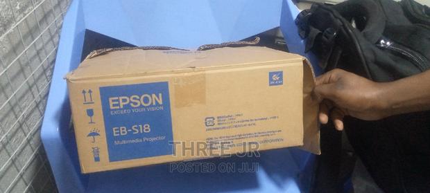 Epson EB S18 Projector Available for Sale. New