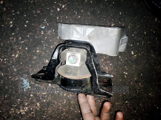 Nissan Note 2007 Engine Mounting. - main view